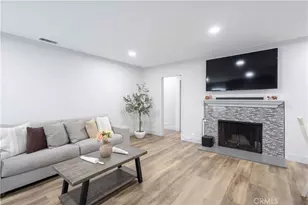 2121 Valencia, Santa Ana, CA 92706 - Photo 6