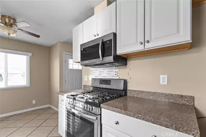 2031 Calle Diablo, Hemet, CA 92545 - Photo 8