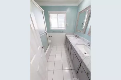 4665 Guava Avenue, Seal Beach, CA 90740 - Photo 16