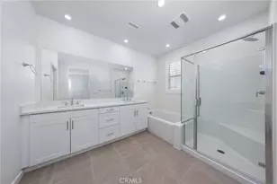 493 N Pinewood Ave, Rialto, CA 92377 - Photo 6