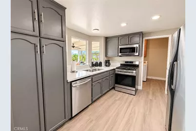 17832 El Mineral, Perris, CA 92570 - Photo 6