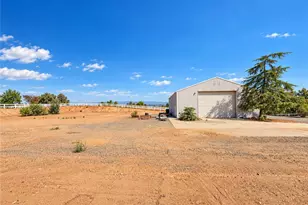 17832 El Mineral, Perris, CA 92570 - Photo 2