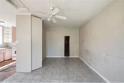 611 S Griffith Park, Burbank, CA 91506 - Photo 22