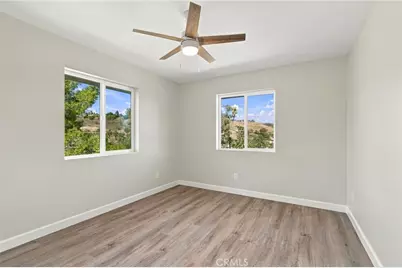 30492 Illinois Street, Lake Elsinore, CA 92530 - Photo 12