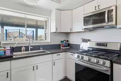 7499 Blackhills, Rubidoux, CA 92509 - Photo 18
