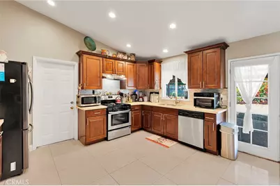 1282 W Hawthorne, Bloomington, CA 92316 - Photo 12