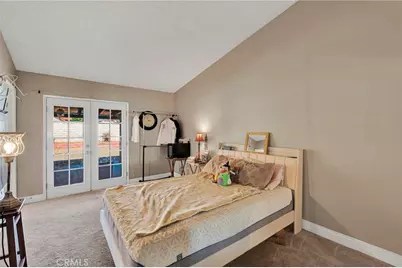 1282 W Hawthorne, Bloomington, CA 92316 - Photo 24