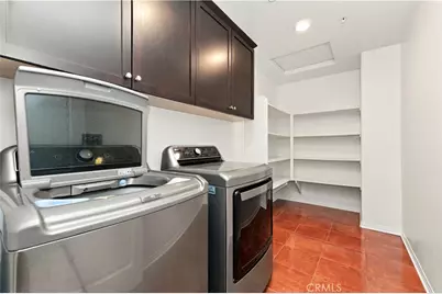 831 Dahlia, Redlands, CA 92374 - Photo 32