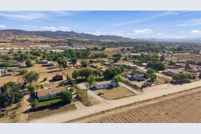 31619 Wolfskill, Nuevo, CA 92567 - Photo 42