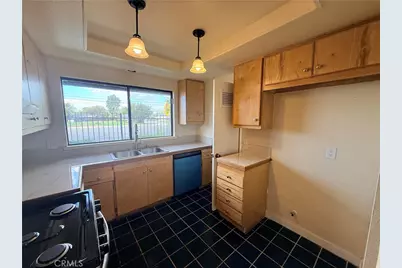 12860 Perris Boulevard #D1, Moreno Valley, CA 92553 - Photo 8
