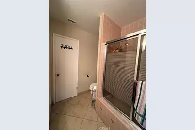 384 E 39th, San Bernardino, CA 92404 - Photo 26
