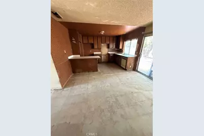 2106 Holly, Ontario, CA 91762 - Photo 6