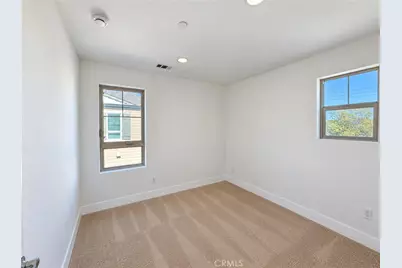 14114 W Pine, Van Nuys, CA 91405 - Photo 12