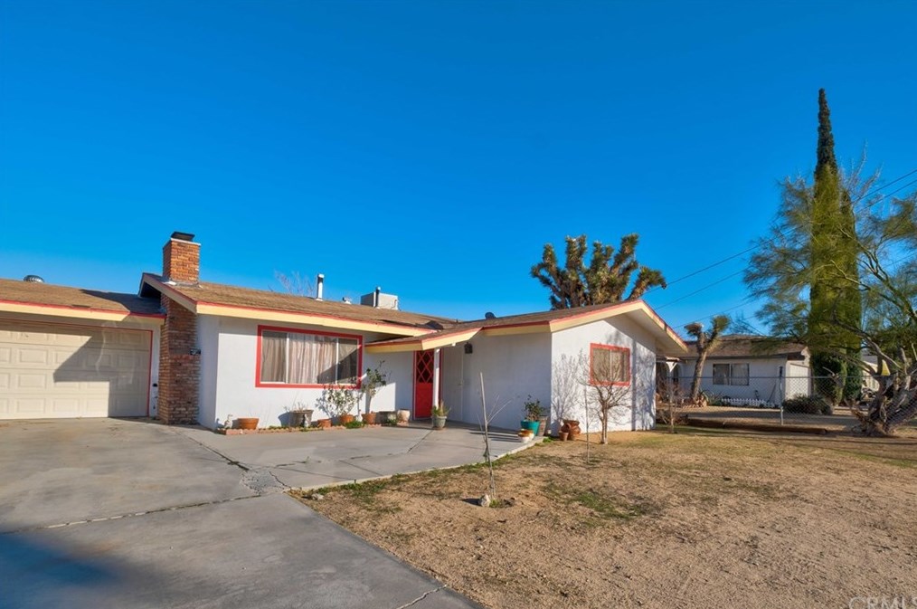 7563 Valley Vista Ave, Yucca Valley, CA 92284-3839