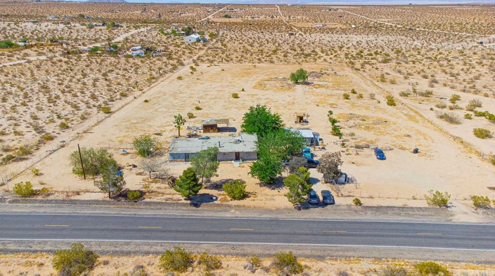 61576 Aberdeen Dr, Joshua Tree, CA 92252