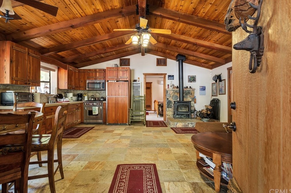 48747 Big Morongo Canyon Rd, Morongo Valley, CA 92256