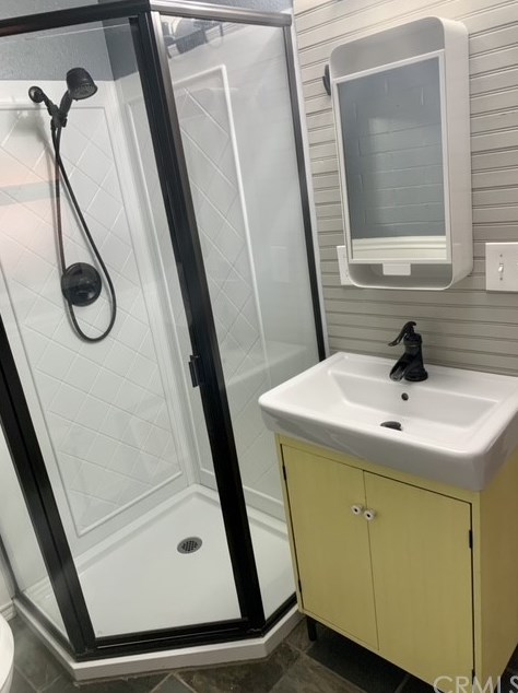 6291 Lear Ave, Twntynine Plm CA  92277-9143 exterior