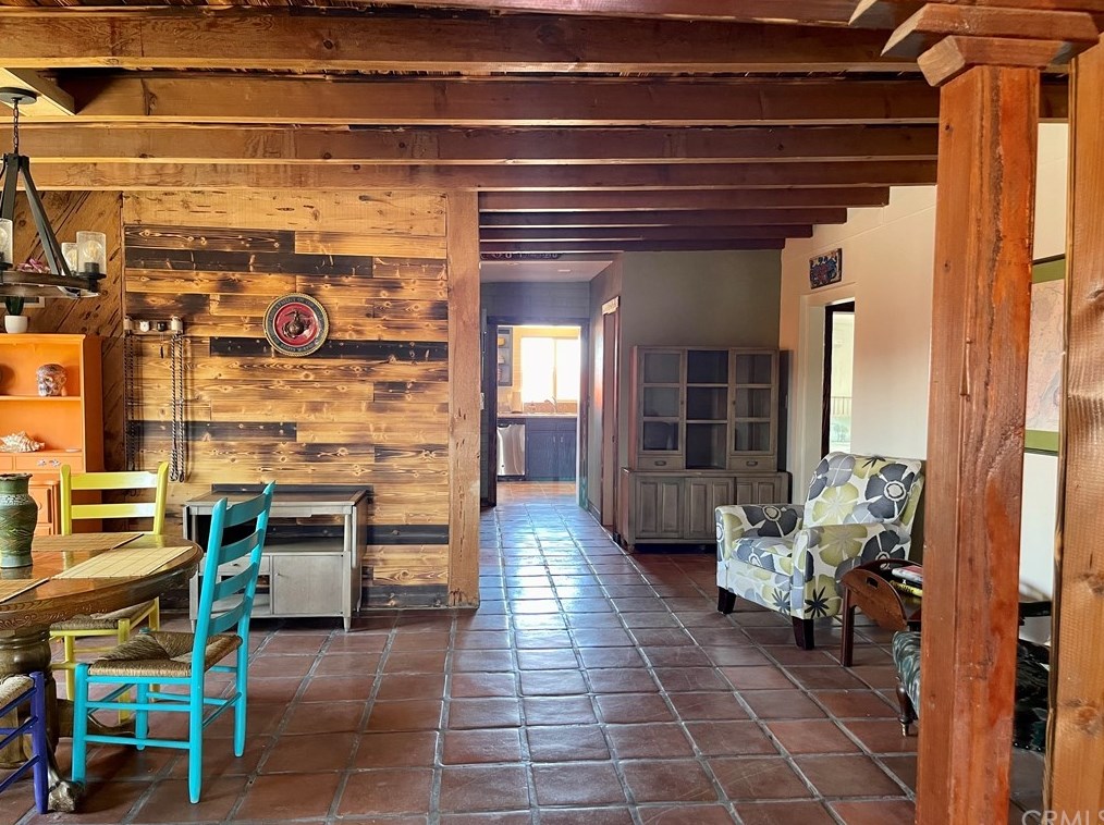 6291 Lear Ave, Twntynine Plm CA  92277-9143 exterior