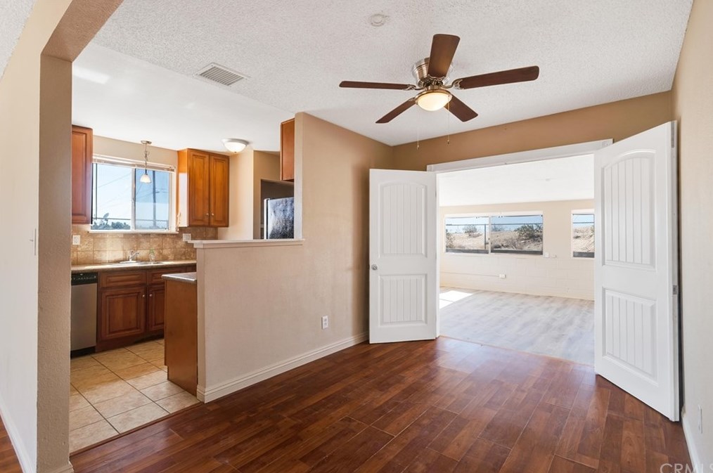 73038 Sunnyvale Dr, Twntynine Plm CA  92277-2243 exterior