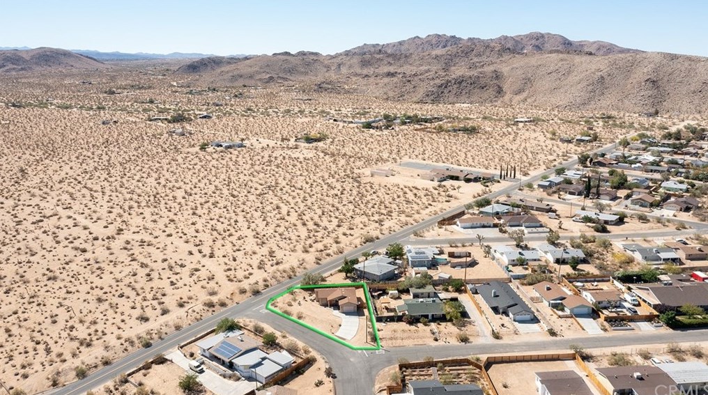 61700 Parkway, Joshua Tree, CA 92252-2176