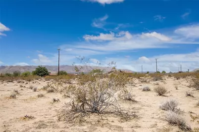 63400 Walpi Drive, Joshua Tree, CA 92252 - Photo 12