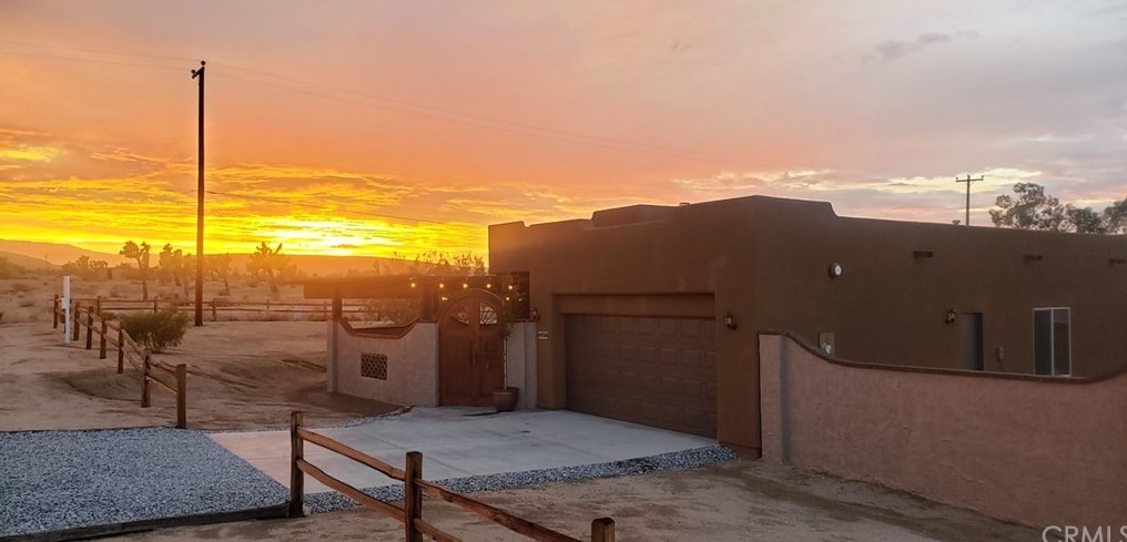 57722 Canterbury St, Yucca Valley, CA 92284-8946