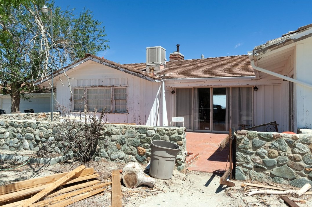 12747 Fort Tejon Rd, Pearblossom, CA 93553