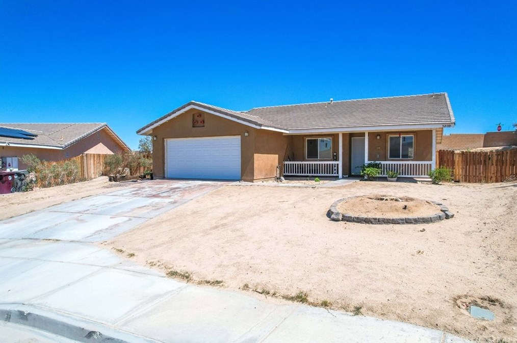 5279 Verenda Ave, Twntynine Plm, CA 92277-1780