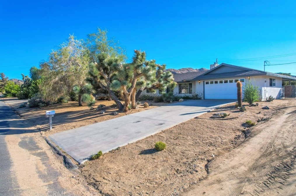 8846 San Diego Dr, Yucca Valley, CA 92284