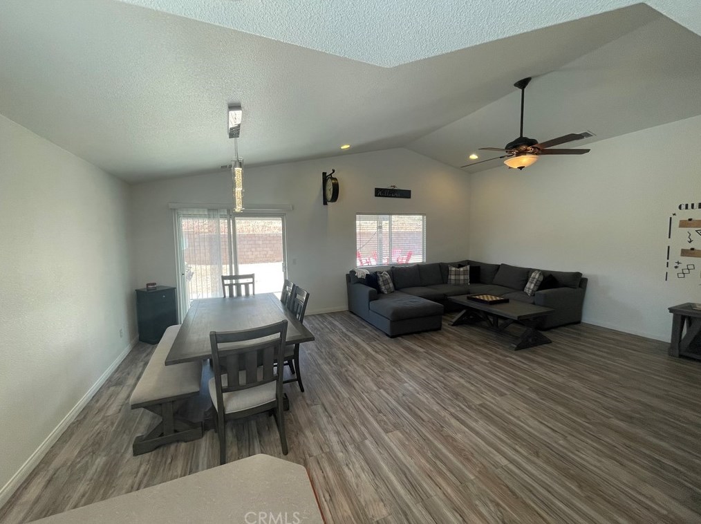 57131 Juarez Dr, Yucca Valley CA  92284-9500 exterior