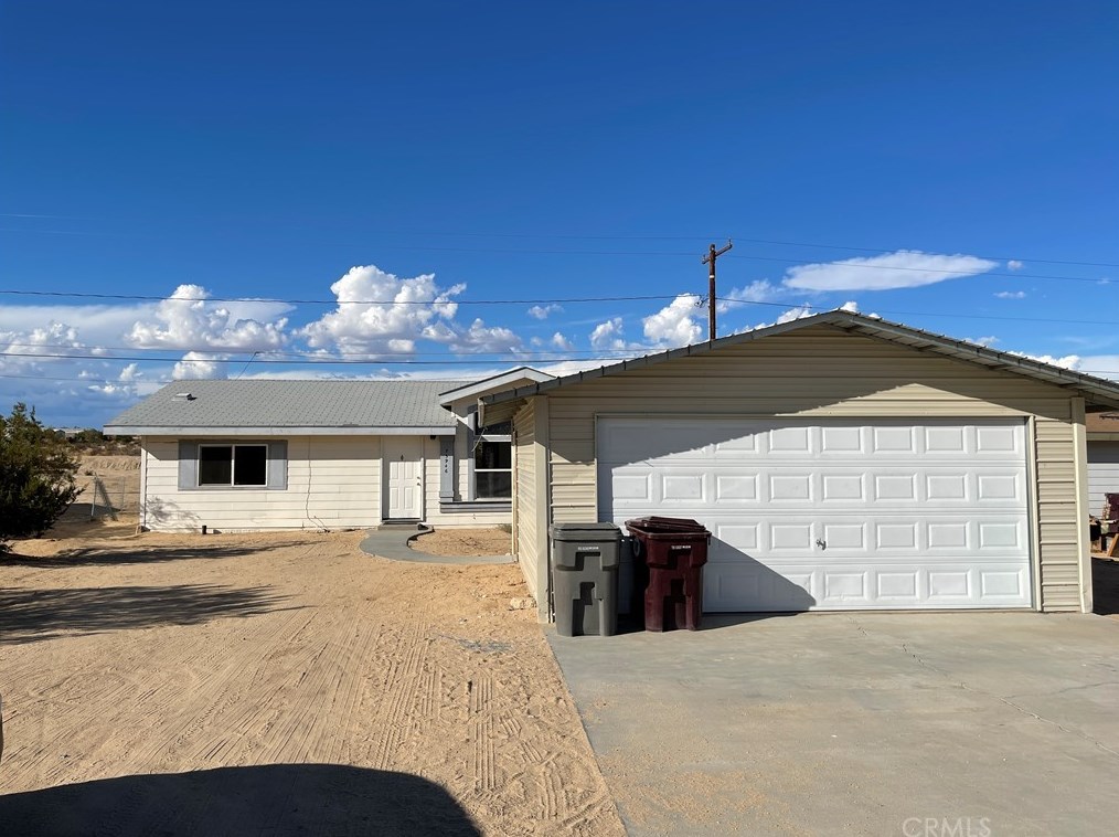 73946 Casita Dr, Twntynine Plm, CA 92277-2706