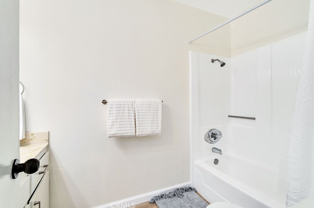 73881 Siesta Dr, Twntynine Plm CA  92277-1851 exterior
