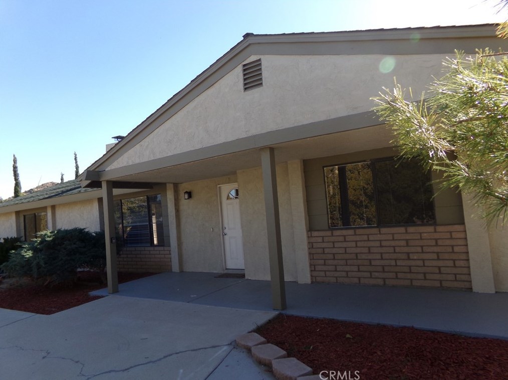 56643 Kismet Rd, Yucca Valley, CA 92284-4371