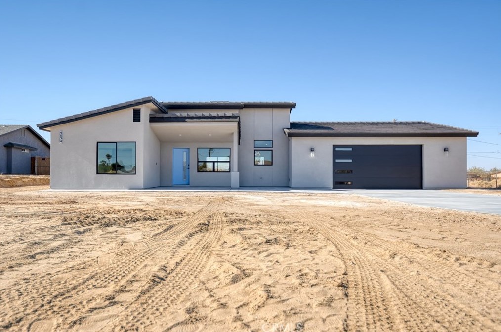 4834 Round Up Rd, Twntynine Plm, CA 92277-6714