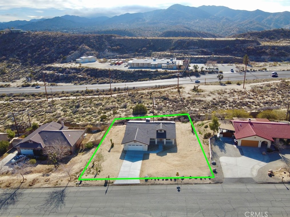 7650 Rockaway Ave, Yucca Valley CA  92284-2383 exterior