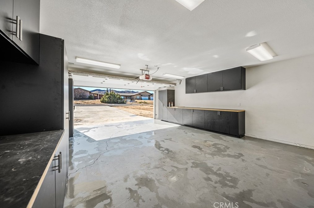 58136 Desert Gold Dr, Yucca Valley CA  92284-6225 exterior