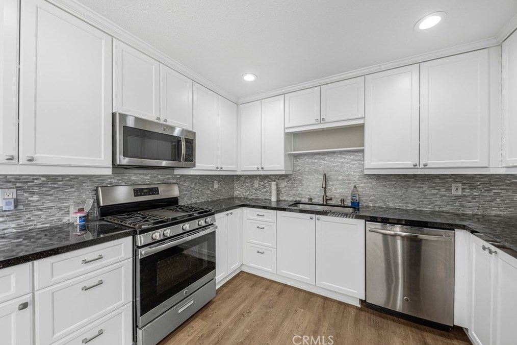 58136 Desert Gold Dr, Yucca Valley CA  92284-6225 exterior