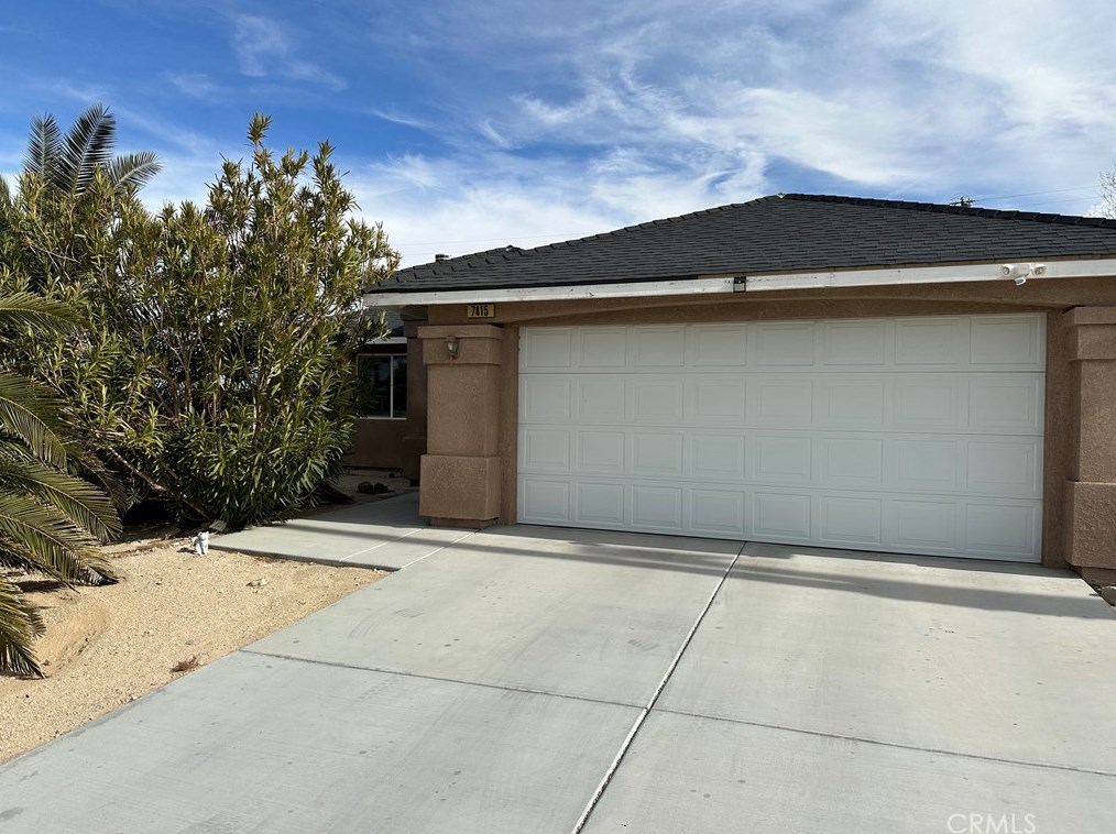 7415 Saladin Ave, Twntynine Plm CA  92277-3855 exterior