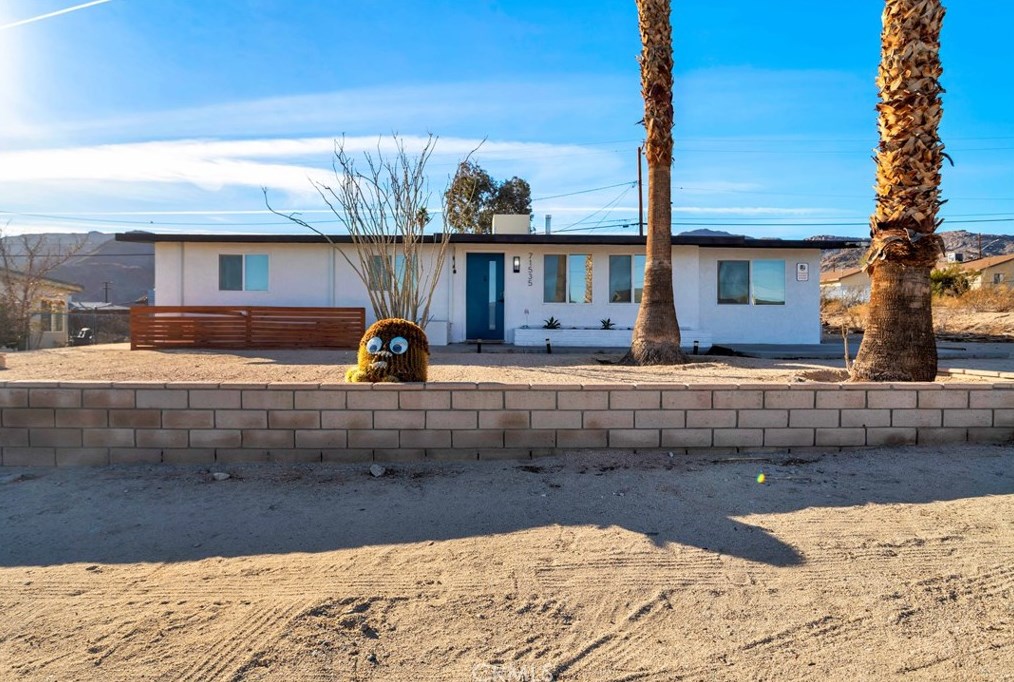 71535 Cactus Dr, Twntynine Plm, CA 92277