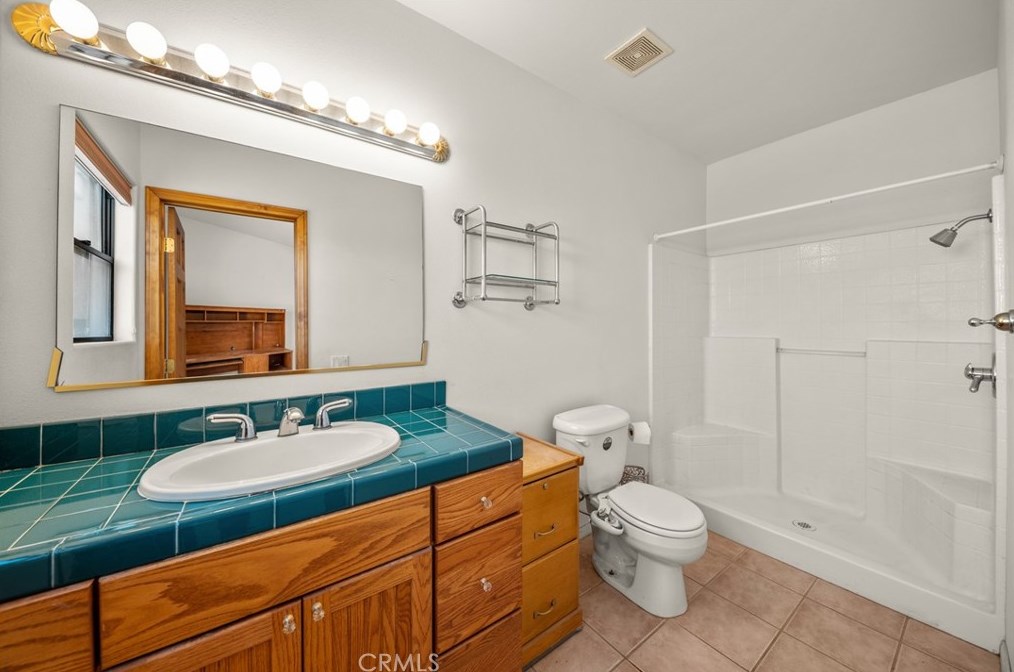 68922 Serrano Rd, Twntynine Plm CA  92277-6825 exterior