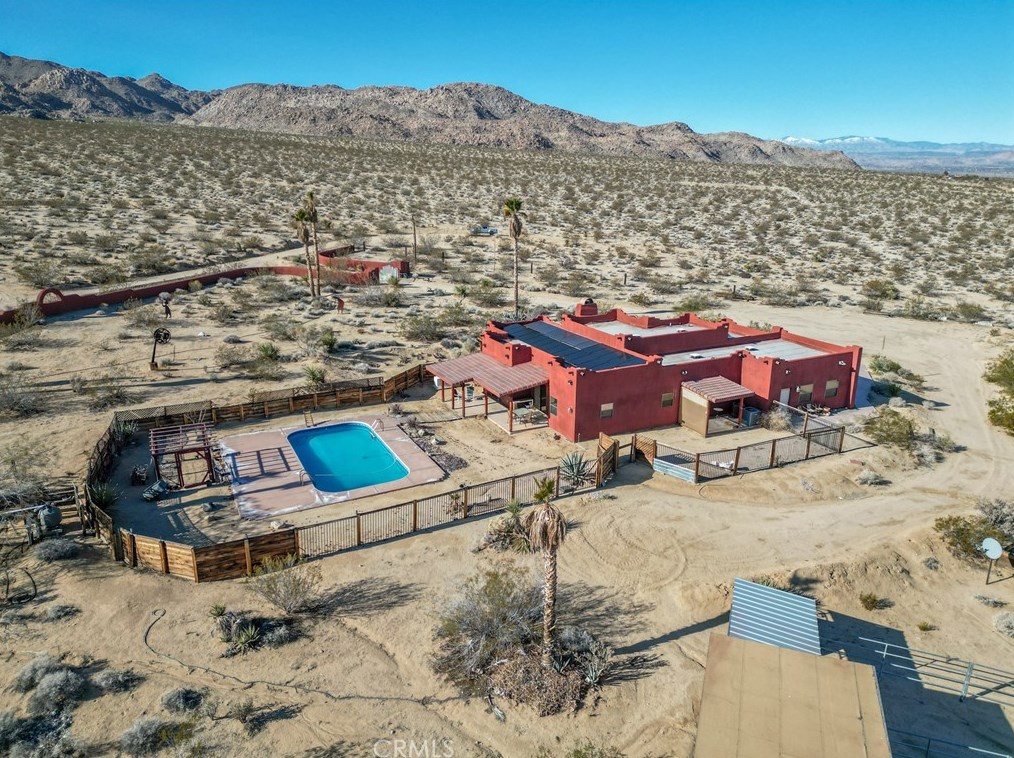 68922 Serrano Rd, Twntynine Plm CA  92277-6825 exterior