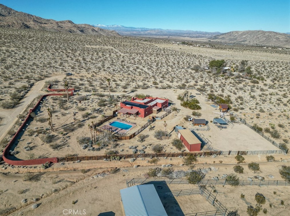 68922 Serrano Rd, Twntynine Plm CA  92277-6825 exterior