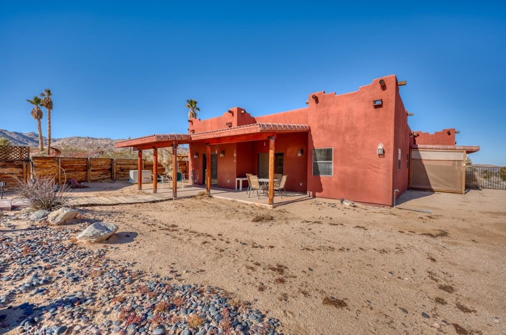 68922 Serrano Rd, Twntynine Plm CA  92277-6825 exterior