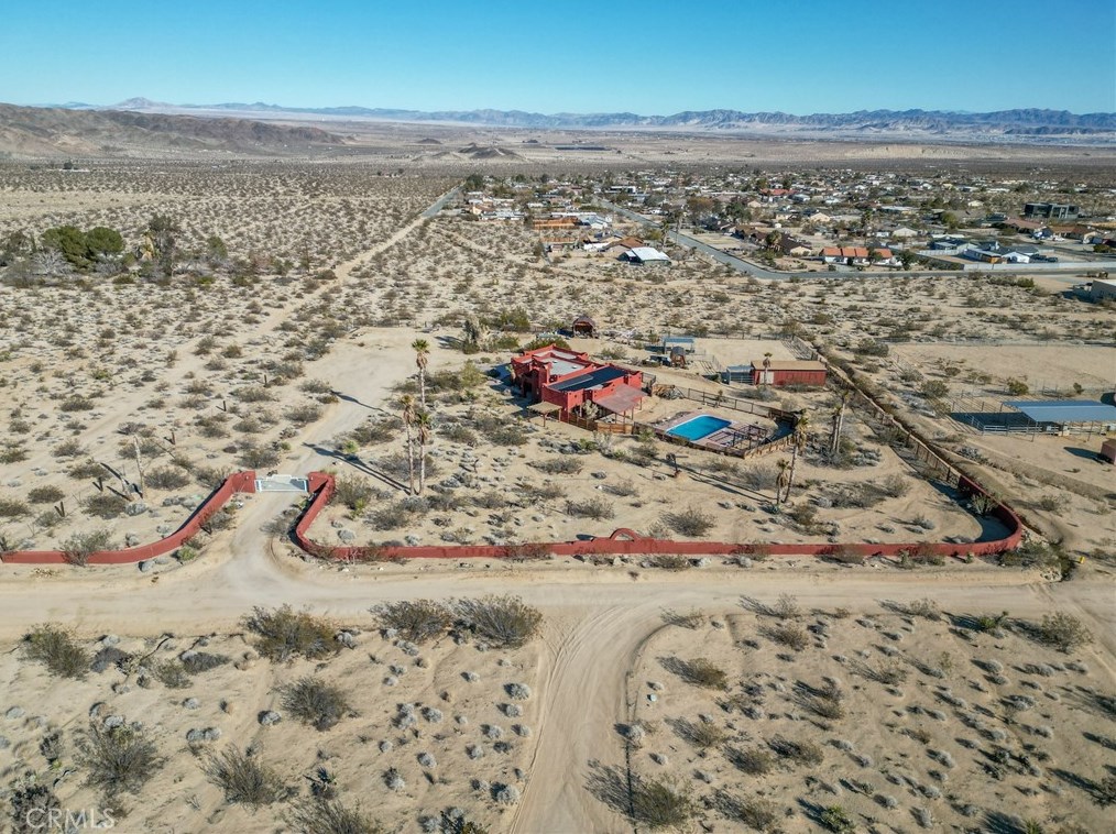 68922 Serrano Rd, Twntynine Plm CA  92277-6825 exterior