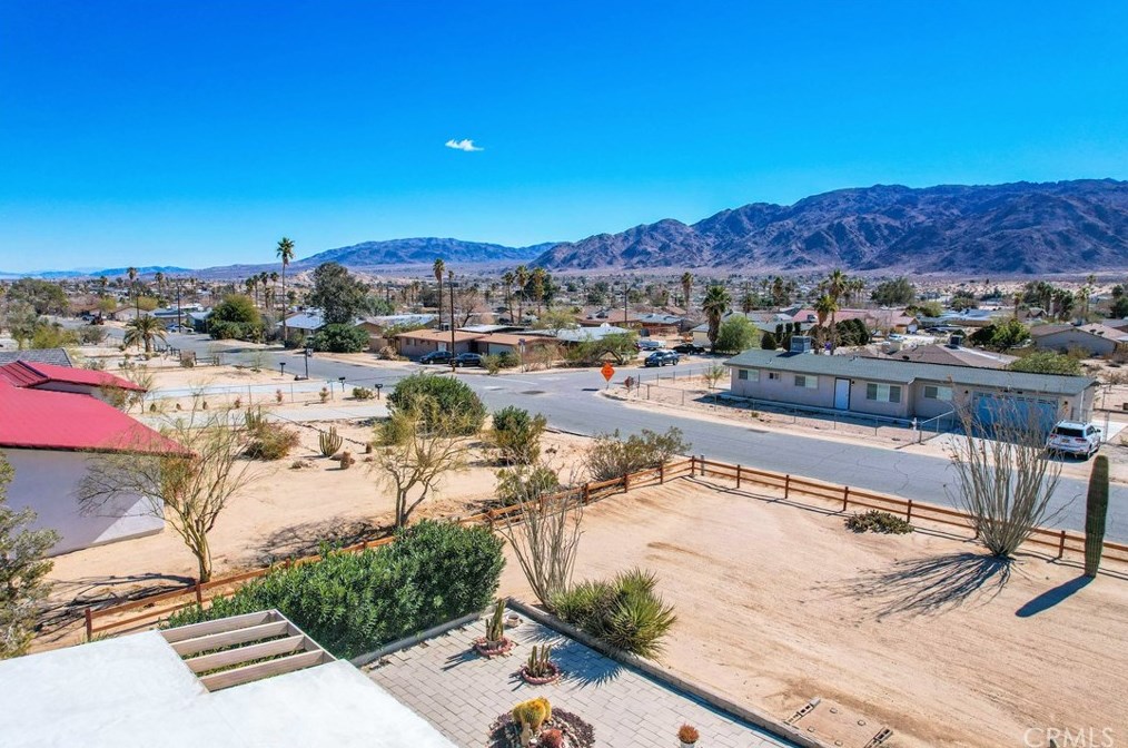 71730 Sunnyslope Dr, Twntynine Plm CA  92277-1946 exterior