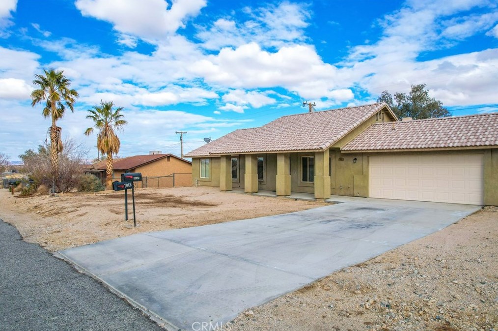 7065 Juniper Ave, Twntynine Plm, CA 92277-3044