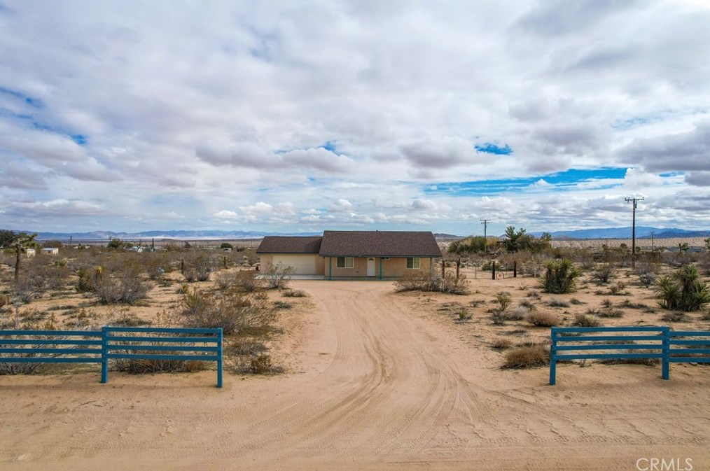 575 Deer Trail, Yucca Valley, CA 92284