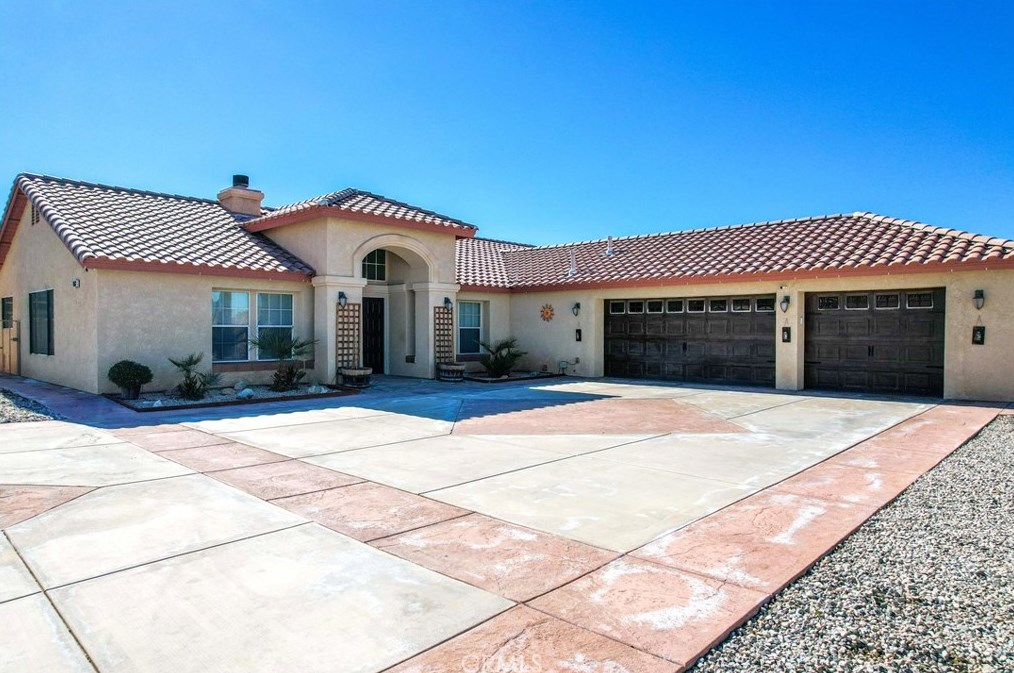 8562 Asio Way, Yucca Valley, CA 92284