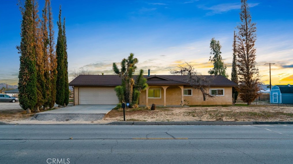 58291 Paxton Rd, Yucca Valley, CA 92284-5841