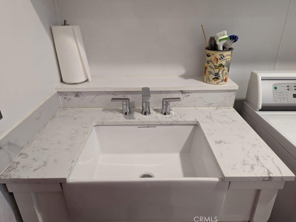 7501 Palm Ave, Yucca Valley CA  92284-3601 exterior